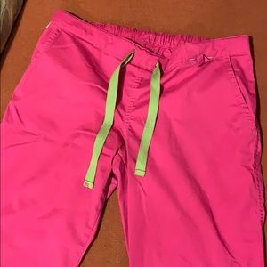 Gently used scrubs size small